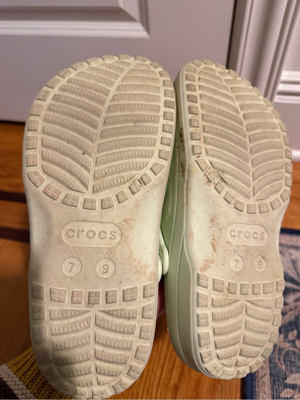 Daisy Crocs - Picture 4 of 4